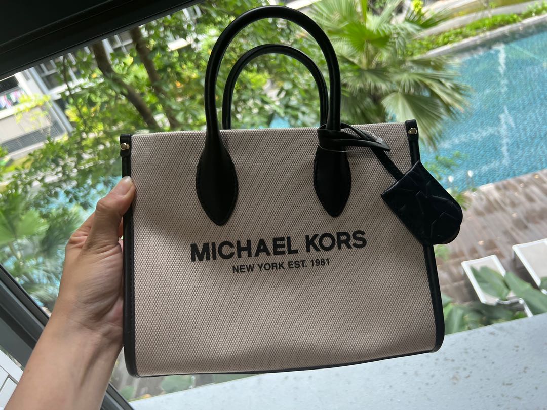 Michael Kors Mirella Medium EW Tote Bag Vanilla MK Signature Satchel  Shoulder