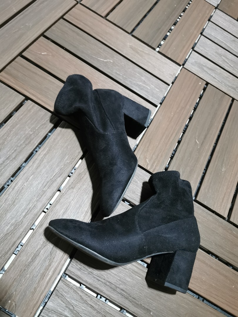 New look square toe sock heeled boot in top black