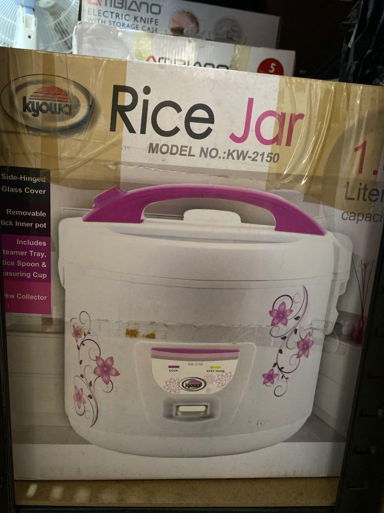 Original Kyowa Rice Jar cooker 1.8L (Category: Cookers) located in Cabuyao City. Submitted by nicoleecloset (Listing ID 1171276021, Image 1). Description: brandnew and original.
