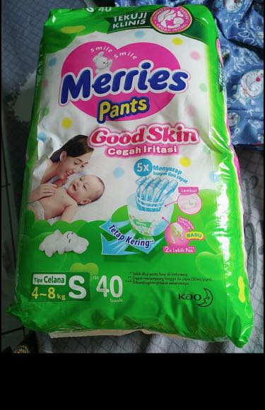 Pamper merries best sale
