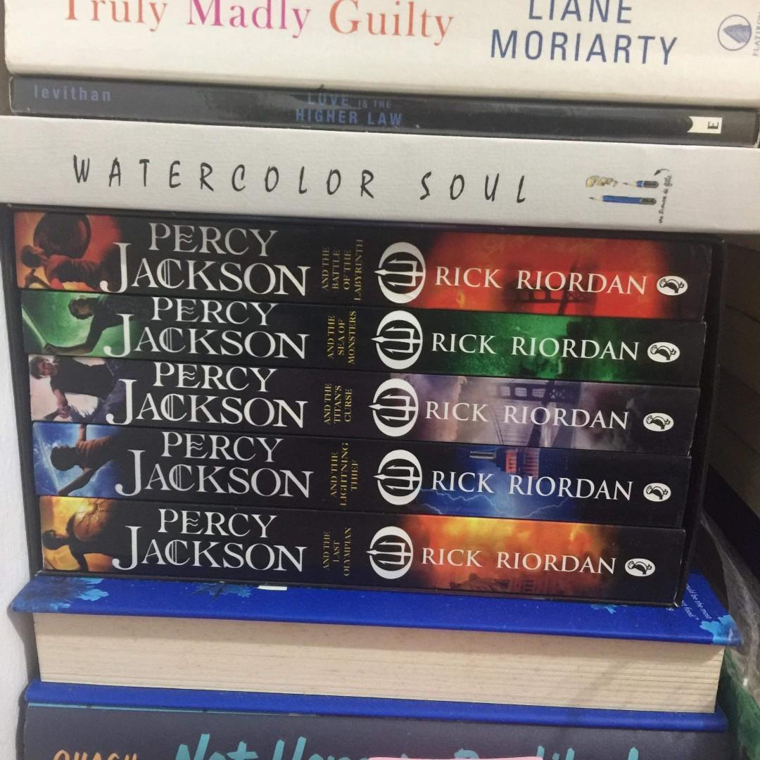 Repriced! Percy Jackson & the Olympians Boxed Set (Original) (Category: Storybooks) located in Malabon City. Submitted by nutellac_ (Listing ID 1171271191, Image 1). Description: Percy Jackson & the Olympians Boxed Set - brand new, unsealed - bought from Amazon - has minor dents due to shipping RFS: need funds MOP: Gcash, Bank Transfer.