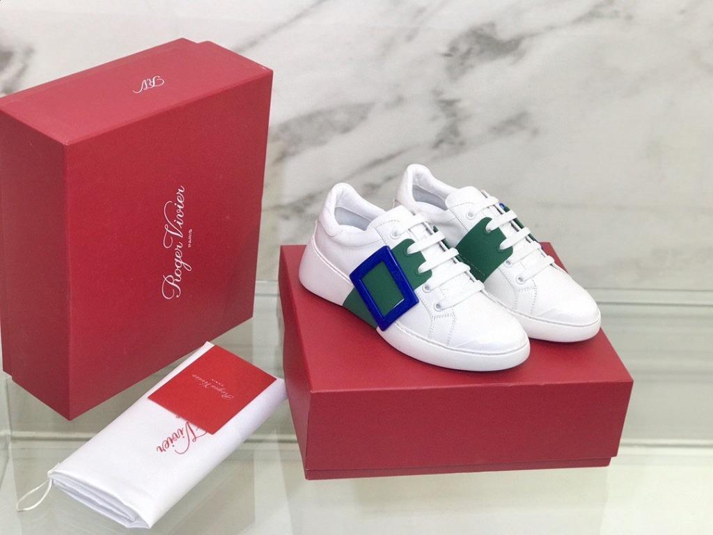 Rv tennis shoes on sale