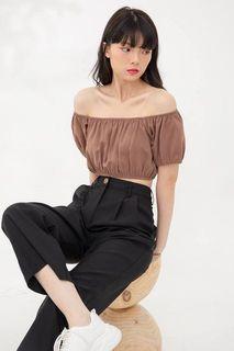 SSD Janis Top in Tann, Size M (BNWT)
