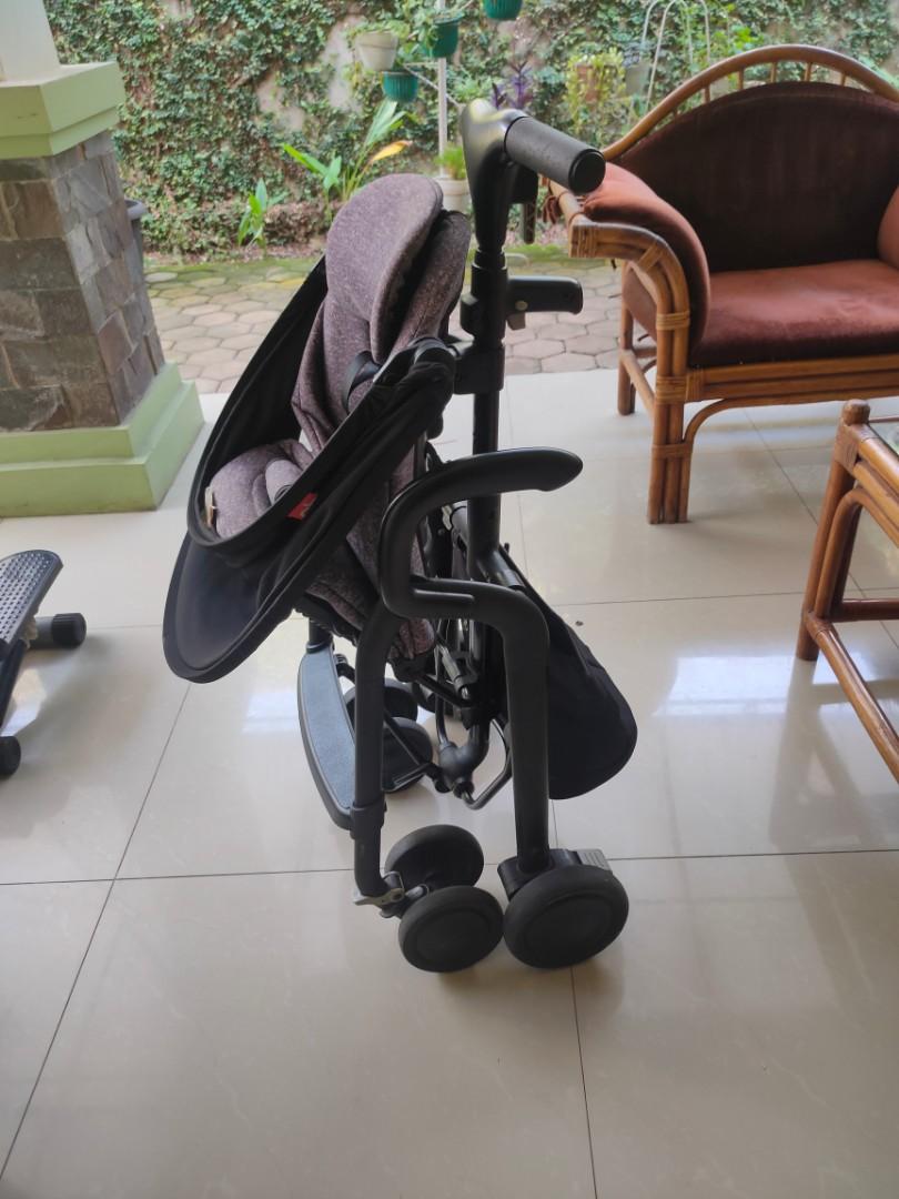 Stroller GB T Bar Bayi Anak Kereta Kursi Goyang Gendongan