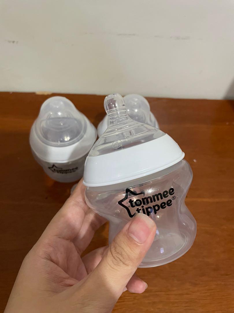 Tommee Tippee Closer To Nature 5oz (Category: Breastfeeding & Bottle Feeding) located in Paombong. Submitted by agathadayao (Listing ID 1171397083, Image 2). Description: 1 used bottle Tommee Tippee 5oz 5-ounce baby bottles with Slow Flow nipple (size 1), ideal for newborn babies and up Acceptance Guaranteed*: Breast-like shaped nipple for an easy and natural latch – 97% mom recommended** Natural Feel: Super-sensitive bottle nipple flexes like mo