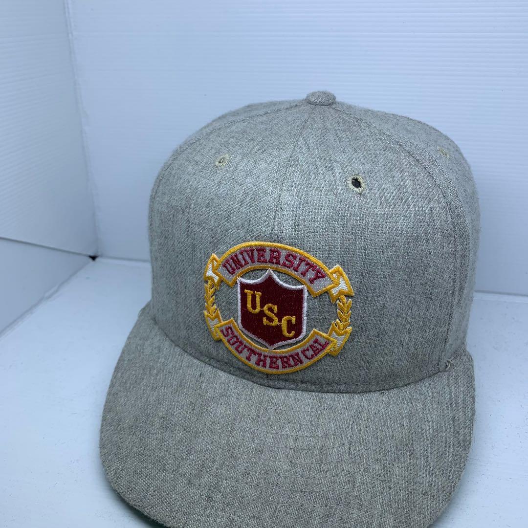 Topi Vintage 90's USC University 
