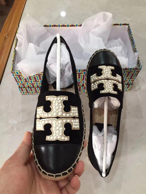 Tory Burch Pearl Logo Espadrilles, Luxury, Sneakers & Footwear on Carousell