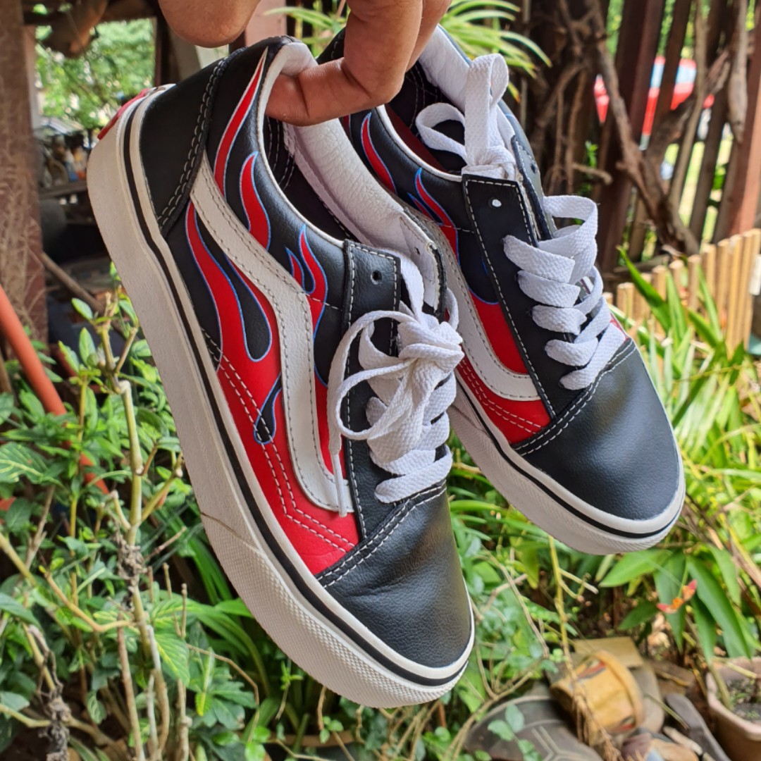 Vans Flame KIDS Babies Kids Babies Kids Fashion on Carousell