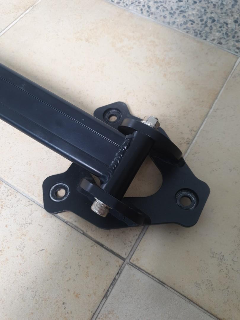 Mercedes W204 Front Strut Bar, Car Accessories, Accessories on Carousell