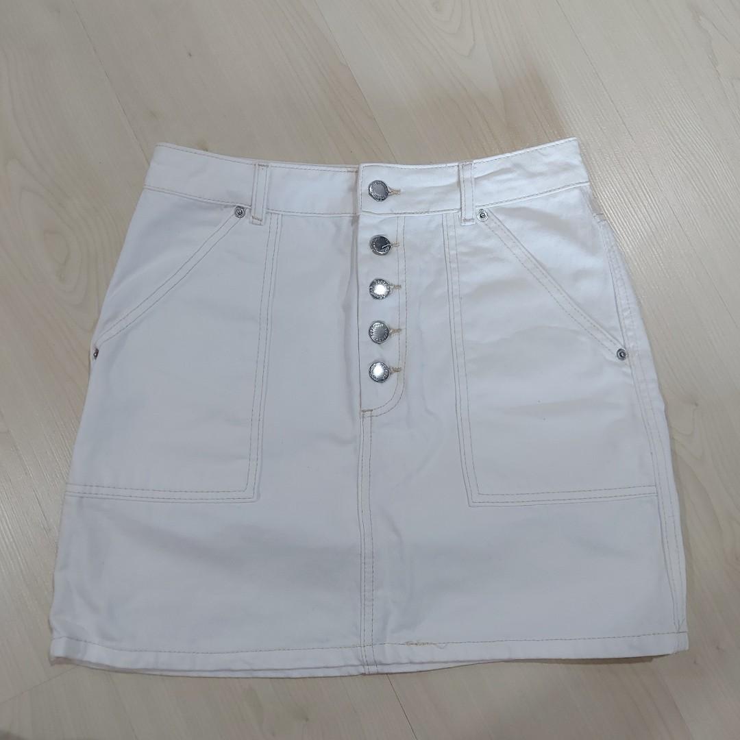 Stylish White Denim Skirt - Size US 12