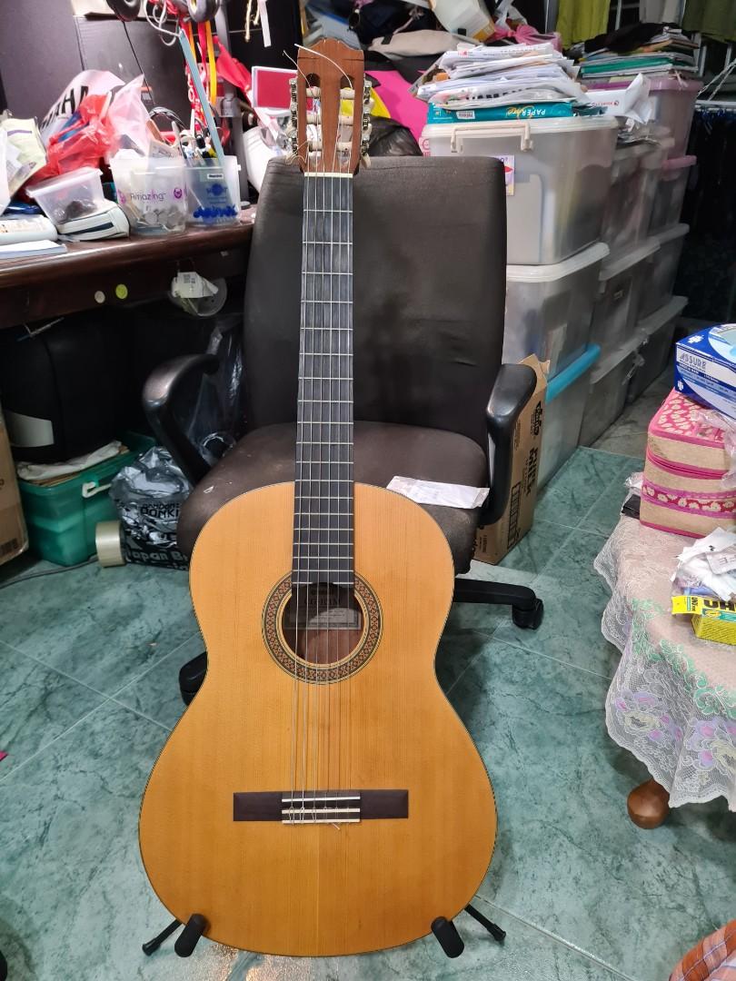 yamaha-cg-101m-classical-guitar-hobbies-toys-music-media-musical