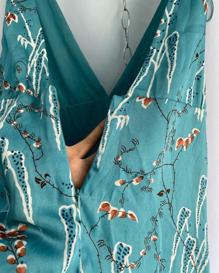 ZARA BLUE JAPANESE PRINTED DRESS Fesyen Wanita Pakaian Wanita Gaun Rok di Carousell