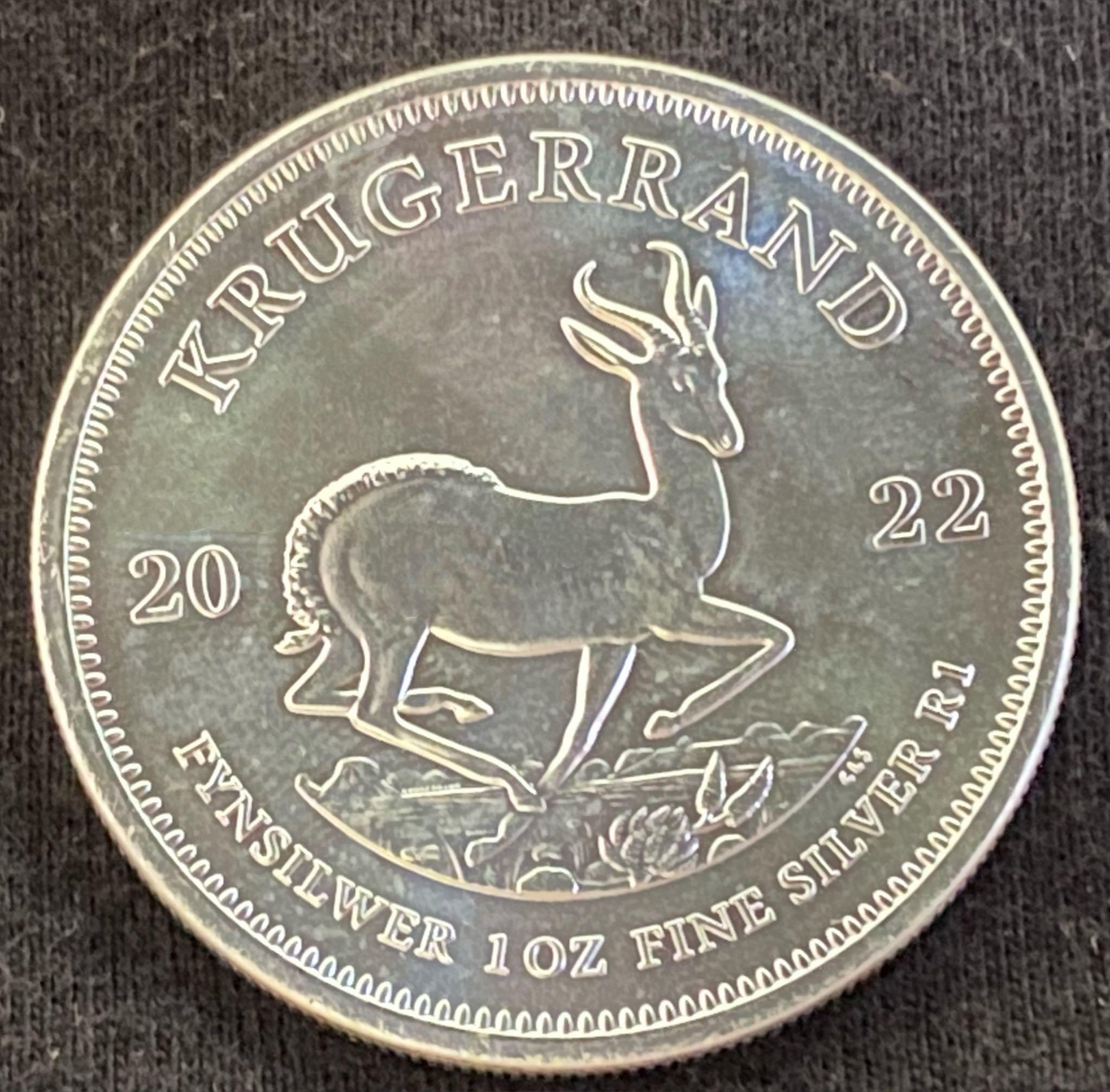 南非🇿🇦。 富格林羚羊.999 銀幣1盎司(20), 興趣及遊戲, 收藏品及紀念品, 錢幣- Carousell