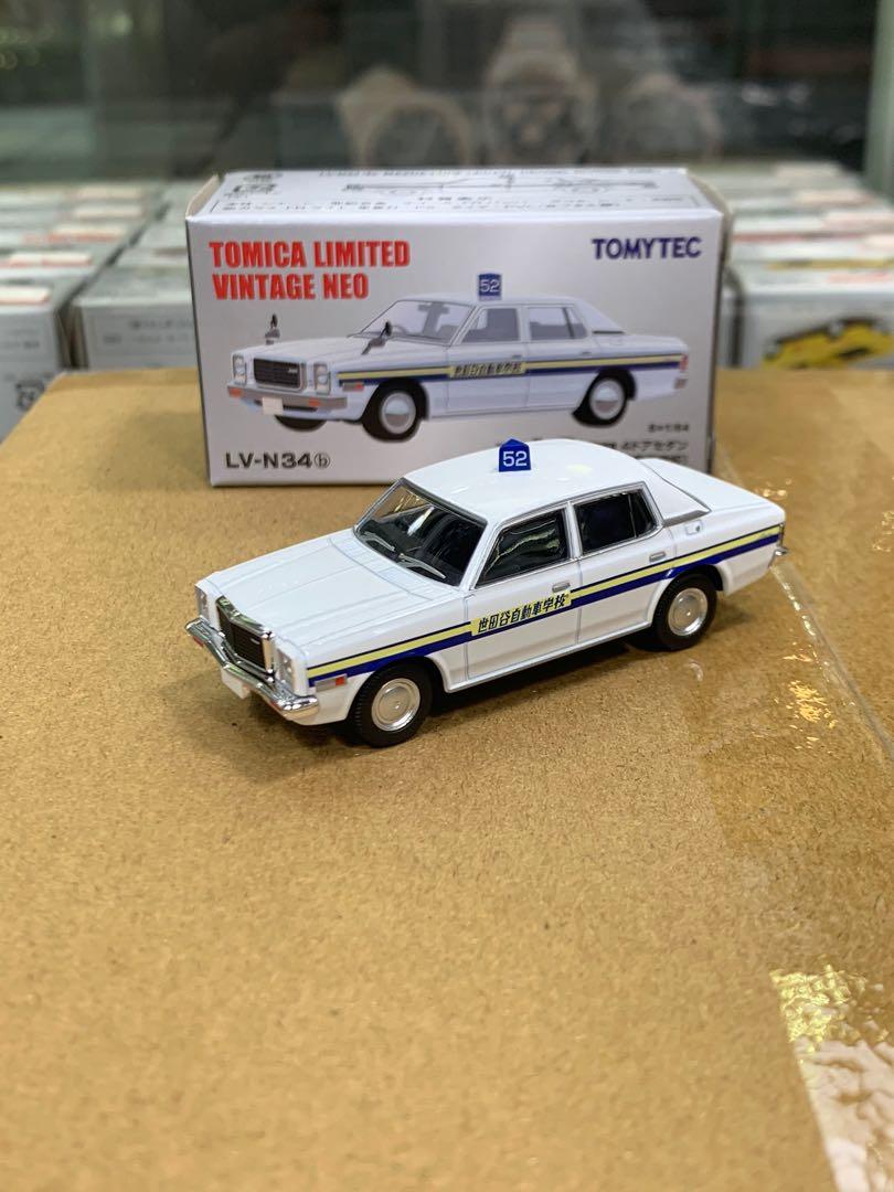 本月新車 Tomica Limited Vintage Neo Tomytec 1 64 Lv N34b Mazda Luce Legato 4 Door Sedan Training Car 教習車 日本世田谷自動車學校 行版 興趣及遊戲 玩具 遊戲類