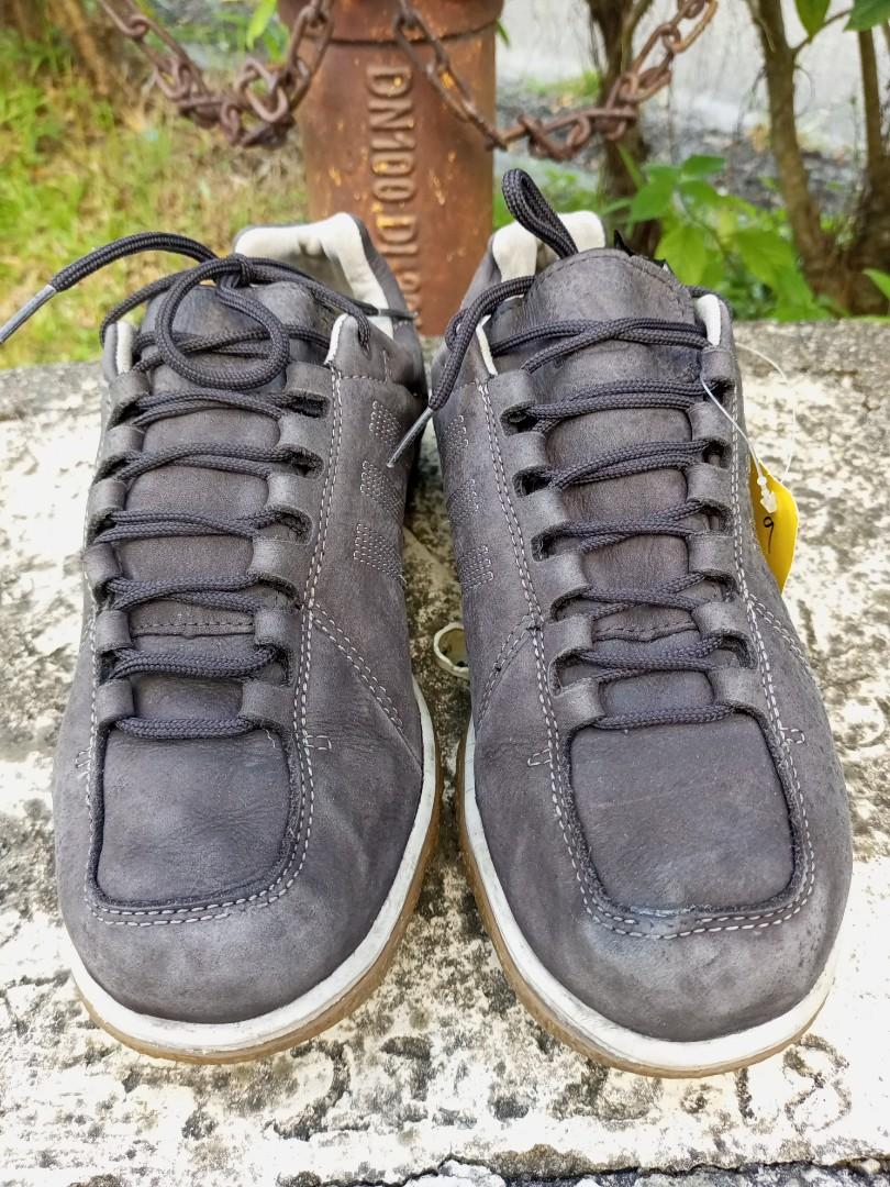 Adidas outlet traxion outdoor