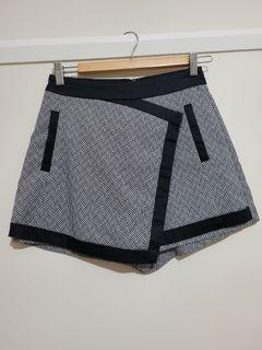 Ally skort