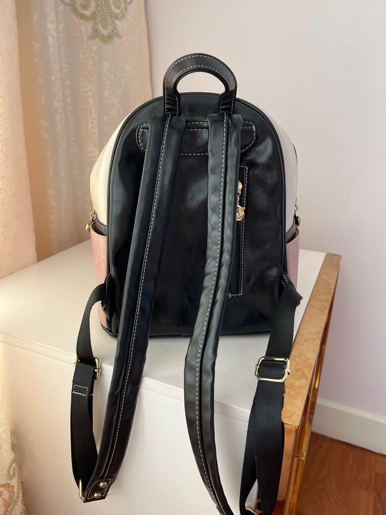 Backpack (Category: Backpacks) located in Singapore. Submitted by gil0123 (Listing ID 1171504673, Image 3). Description: .