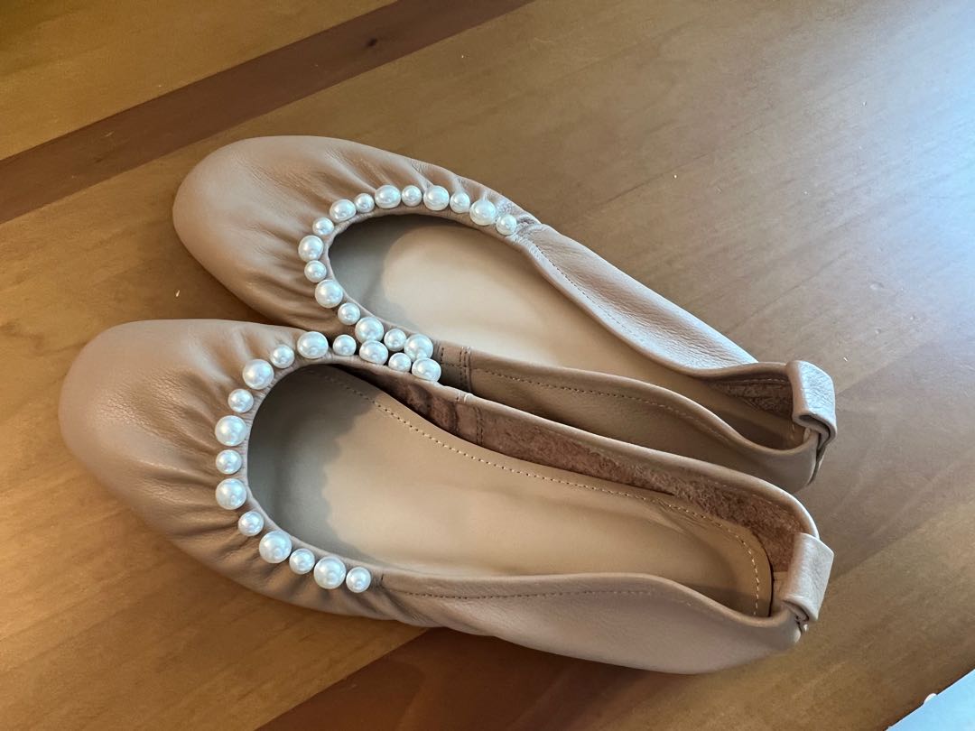 Pearl flats