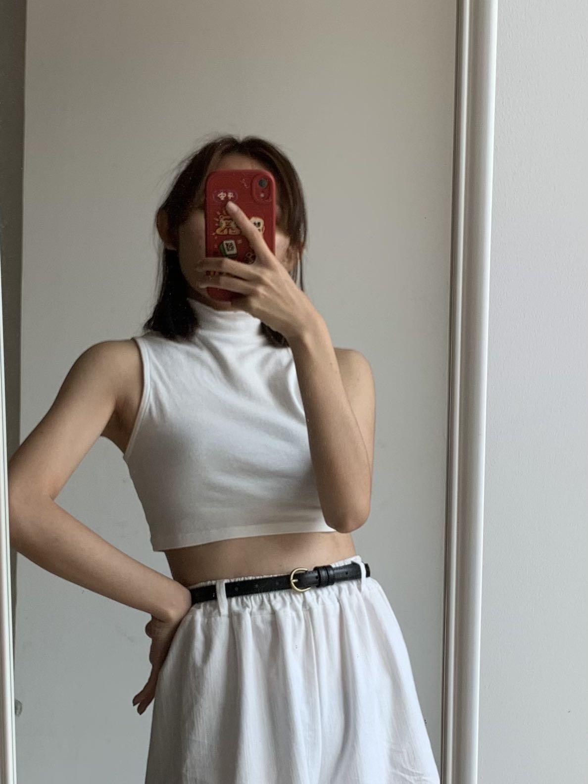 White turtleneck sale crop top