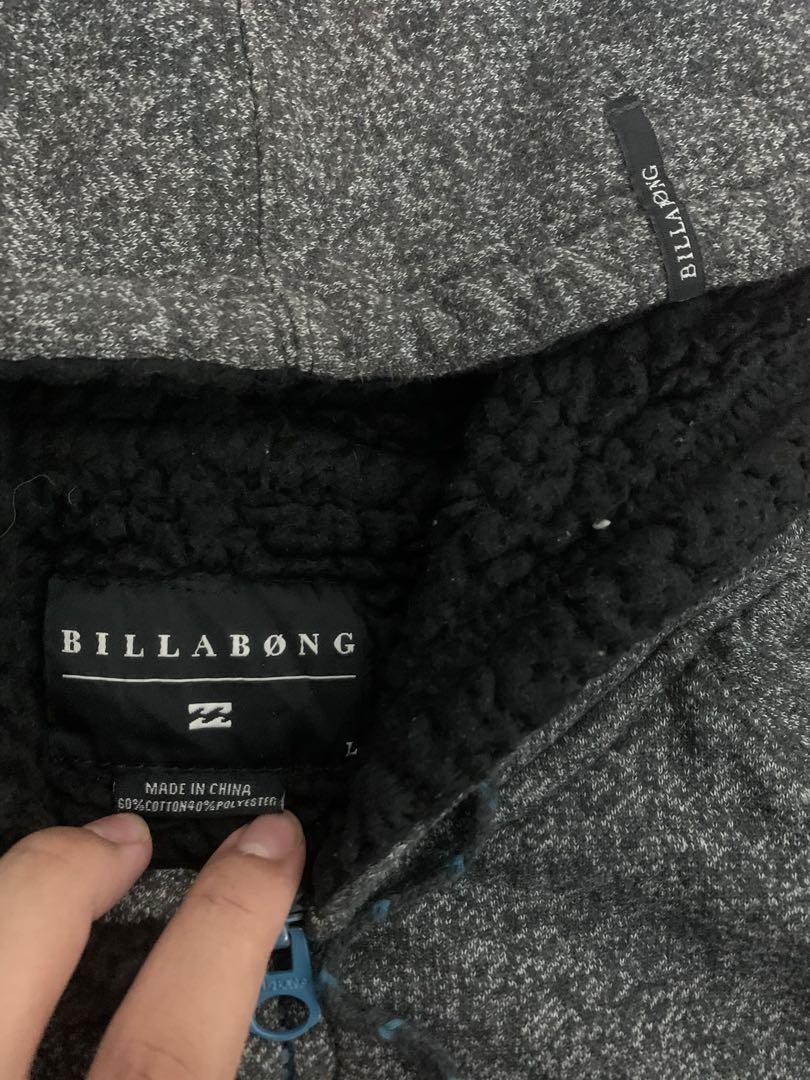 Billabong hoodie (Category: Coats, Jackets and Outerwear) located in Seremban. Submitted by dripz (Listing ID 1171502393, Image 3). Description: Original billabong zipper hoodie size L pit22 labuh28 condition 9/10 srs buyer jgn malu2,chat je terus😙.