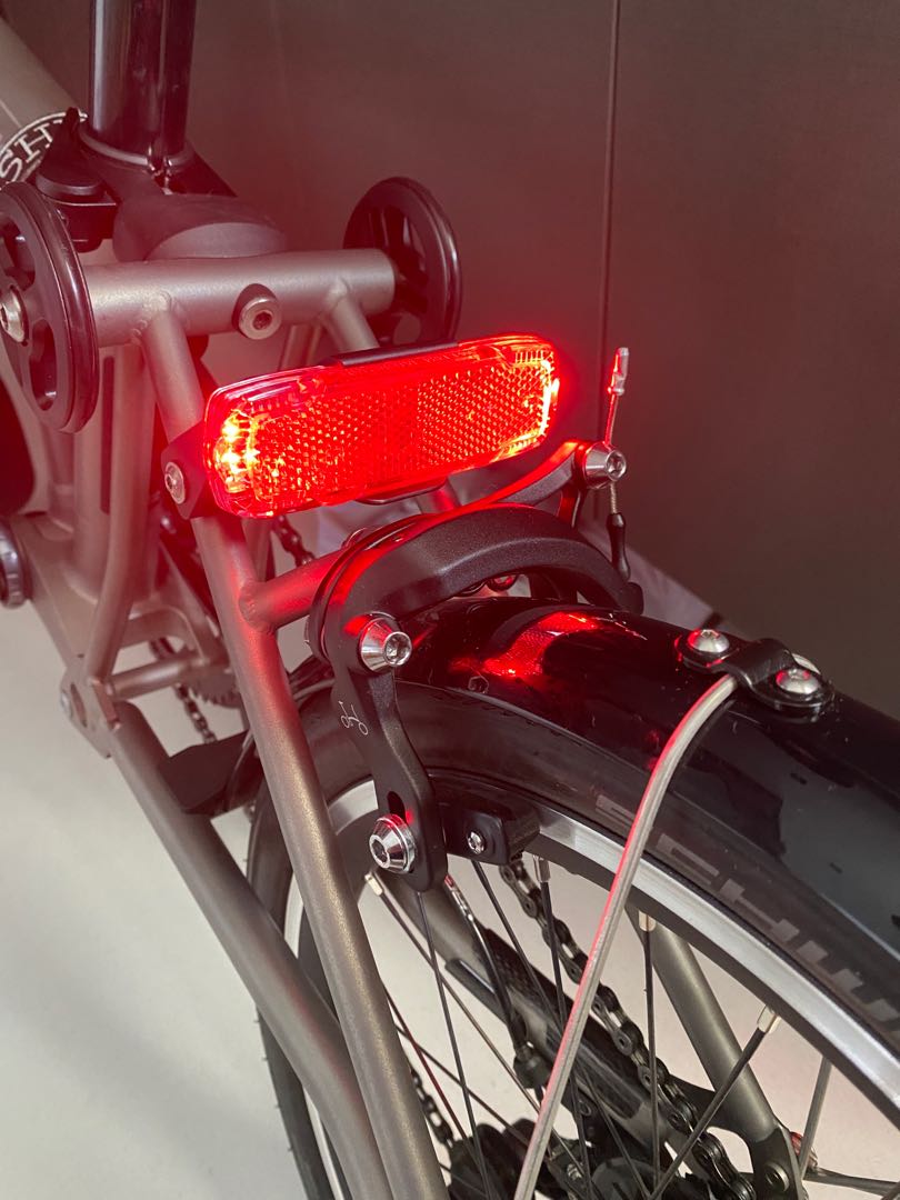 brompton back light