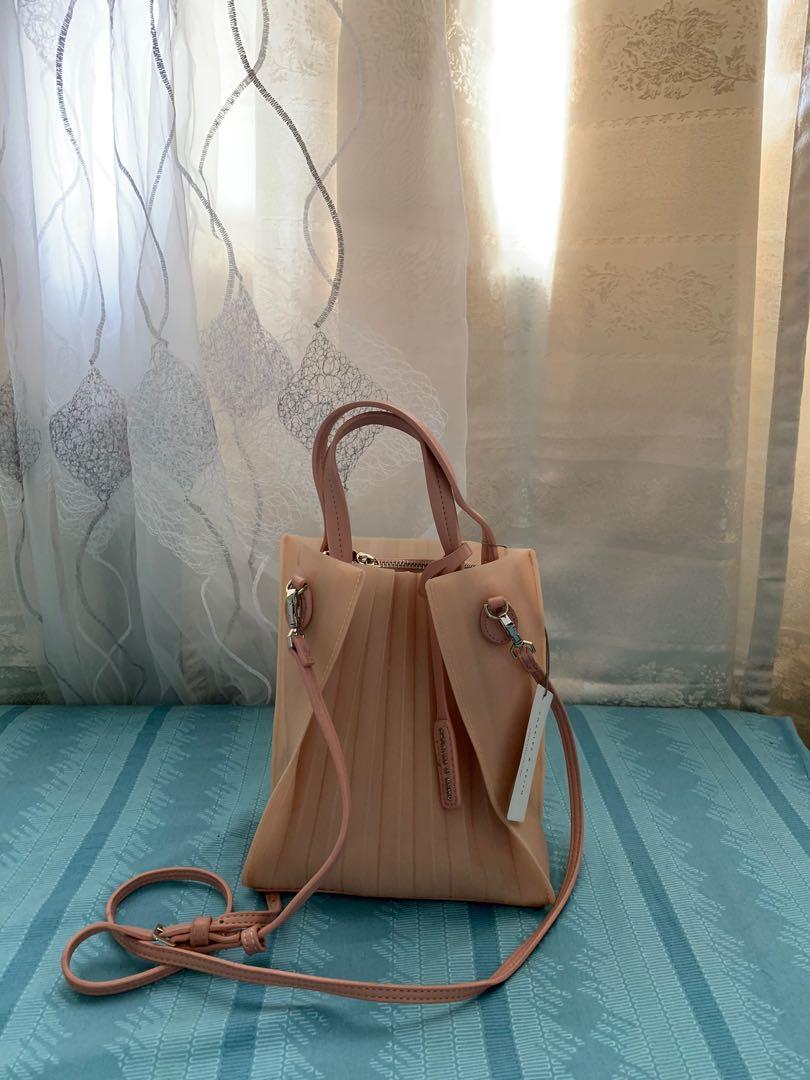 SOLD✓✓ Original Charles & Keith jelly bag. Has a pouch inside