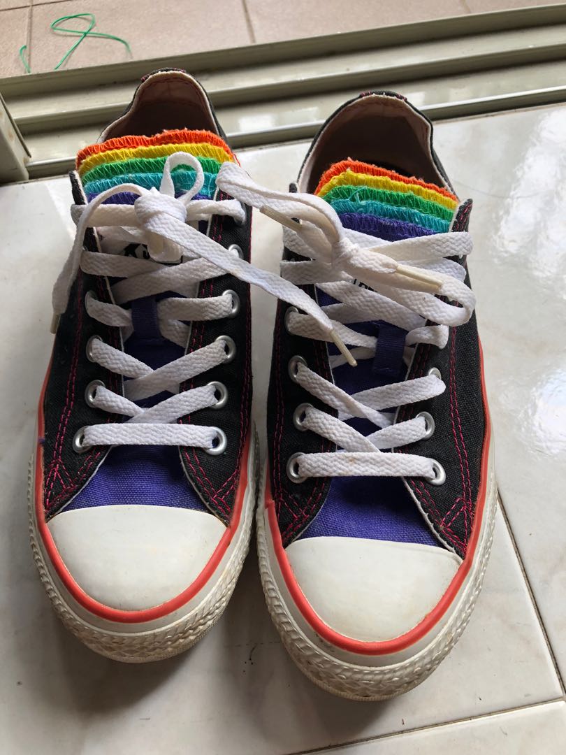 Rainbow tongue converse outlet