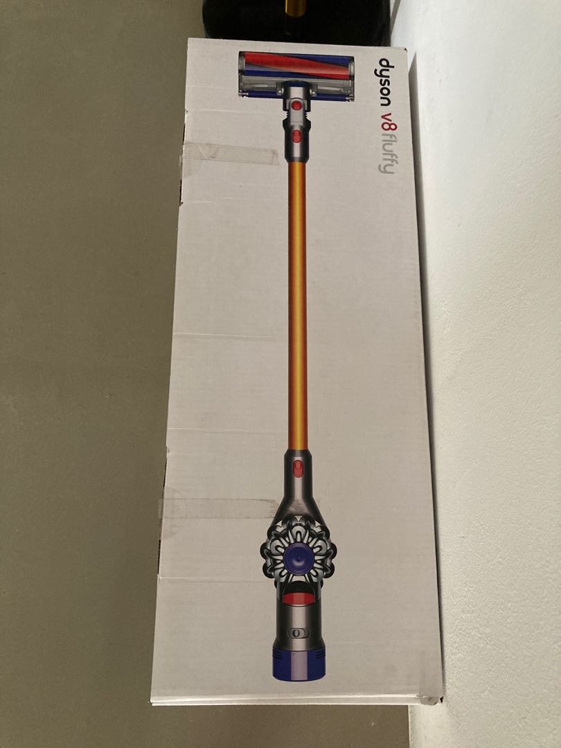 Dyson V8 Fluffy, TV & Home Appliances, Vacuum Cleaner & Housekeeping on