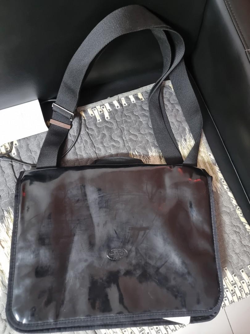 FRANCESCO ROSSIS ZURICH BAG, Men's Fashion, Bags, Sling Bags on Carousell