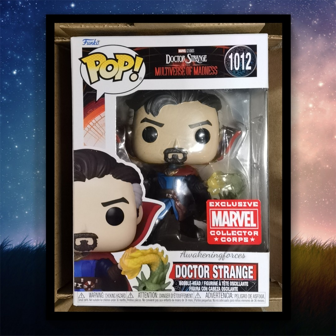 Funko POP! Doctor Strange Supreme Statue #1011 Marvel Collector Corps  Exclusive
