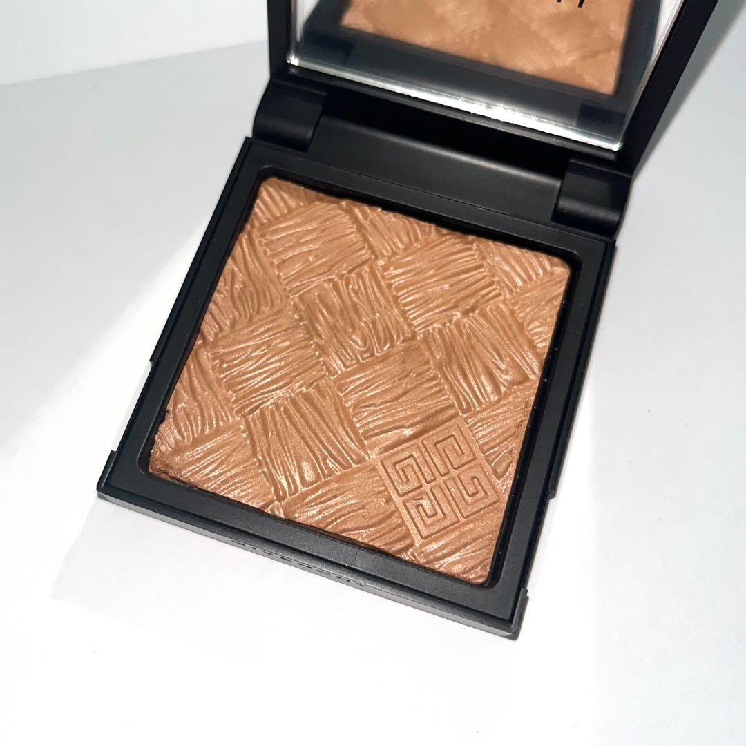 Givenchy croisiere hot sale healthy glow powder