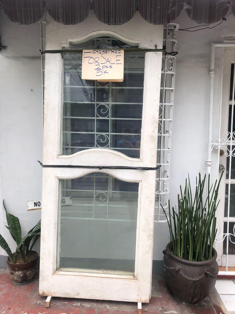 Glass Sliding Door (Category: Locks, Doors & Gates) located in Cainta. Submitted by selling_caring (Listing ID 1171591889, Image 3). Description: Glass Sliding Door for 5k each! Rfs: Not using it anymore ; decluttering Sadly not nego :(( QC AREA Message me for the updated phone number :)) .