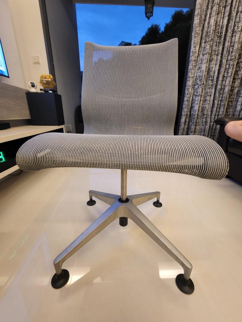 Herman Miller Ergonomic Chair, Made in USA, Furniture & Home Living