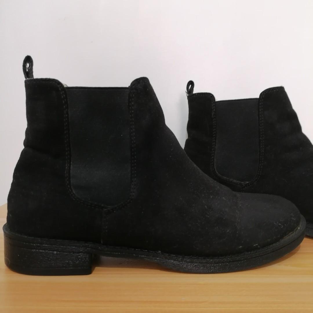 Chelsea boots hotsell h&m philippines