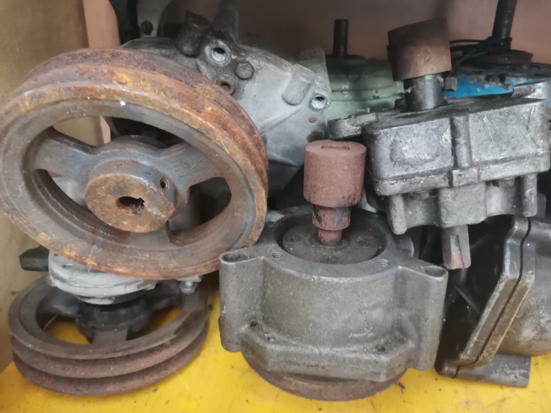 Ice cream machine gearbox, Commercial & Industrial, Industrial Equipment on Carousell