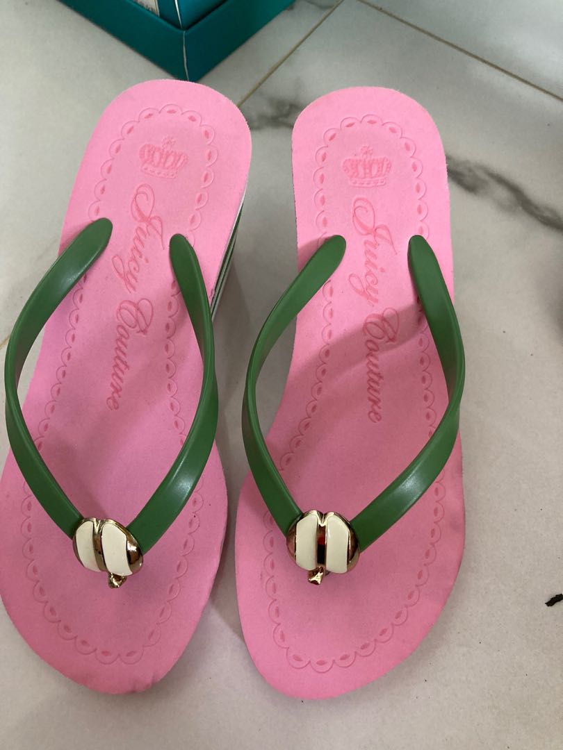 Juicy Couture heel flip flop