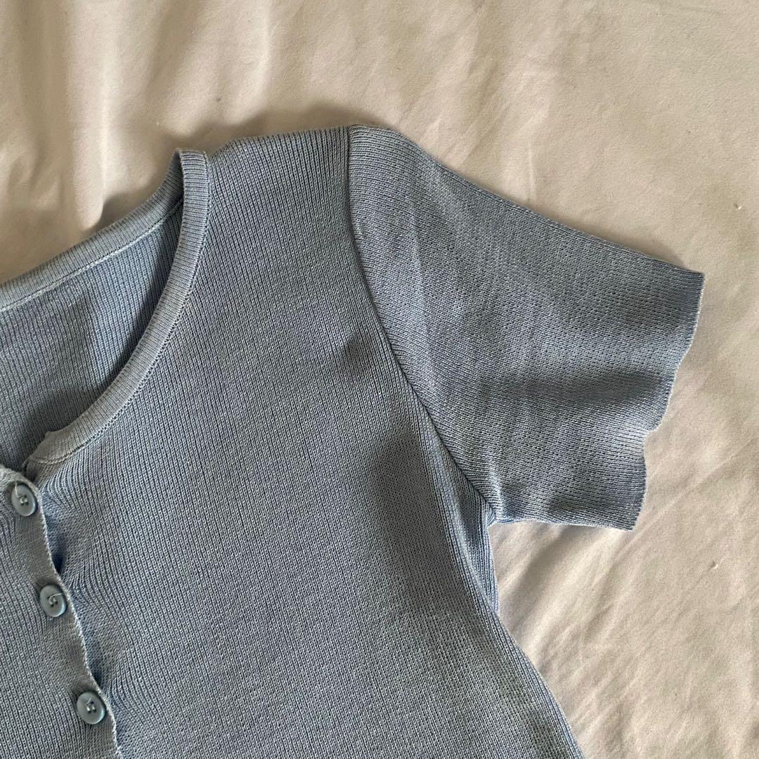 knitted cropped cardigan (top) - blue (Category: Blouses) located in Quezon City. Submitted by nz.stuff (Listing ID 1171438237, Image 2). Description: knitted cropped cardigan - blue brand new. never been used. bought at shopee for 300. one size fits to all - length 40 - bust 80 (elastic) - sleeve length - 18.5 no when worn pics - as i stated, never been used. mop: gcash or cod (via shopee but add fee) mod: grab express, gogo express or shop33 ch