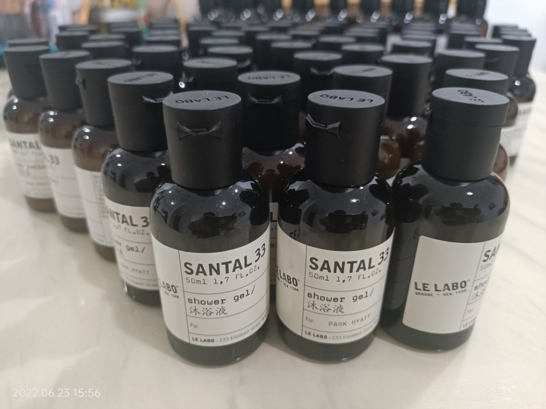 Le Labo Santal 33 Shower Gel 50ml, Beauty & Personal Care, Bath & Body