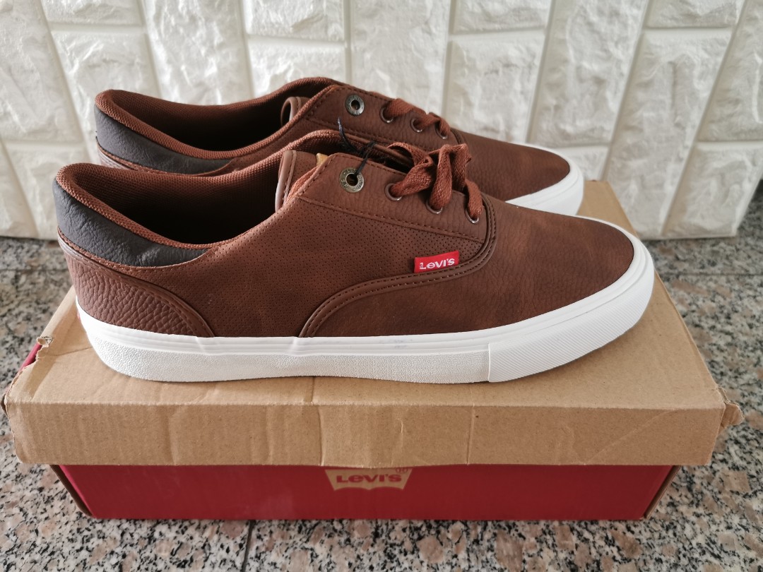 Levi's mens Ethan Perf Stacked sneakers, Men's Fashion, Footwear, Sneakers  on Carousell