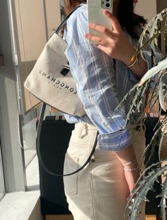 (Category: ) located in . Submitted by passionmango (Listing ID 1171515994, Image 1). Description: .