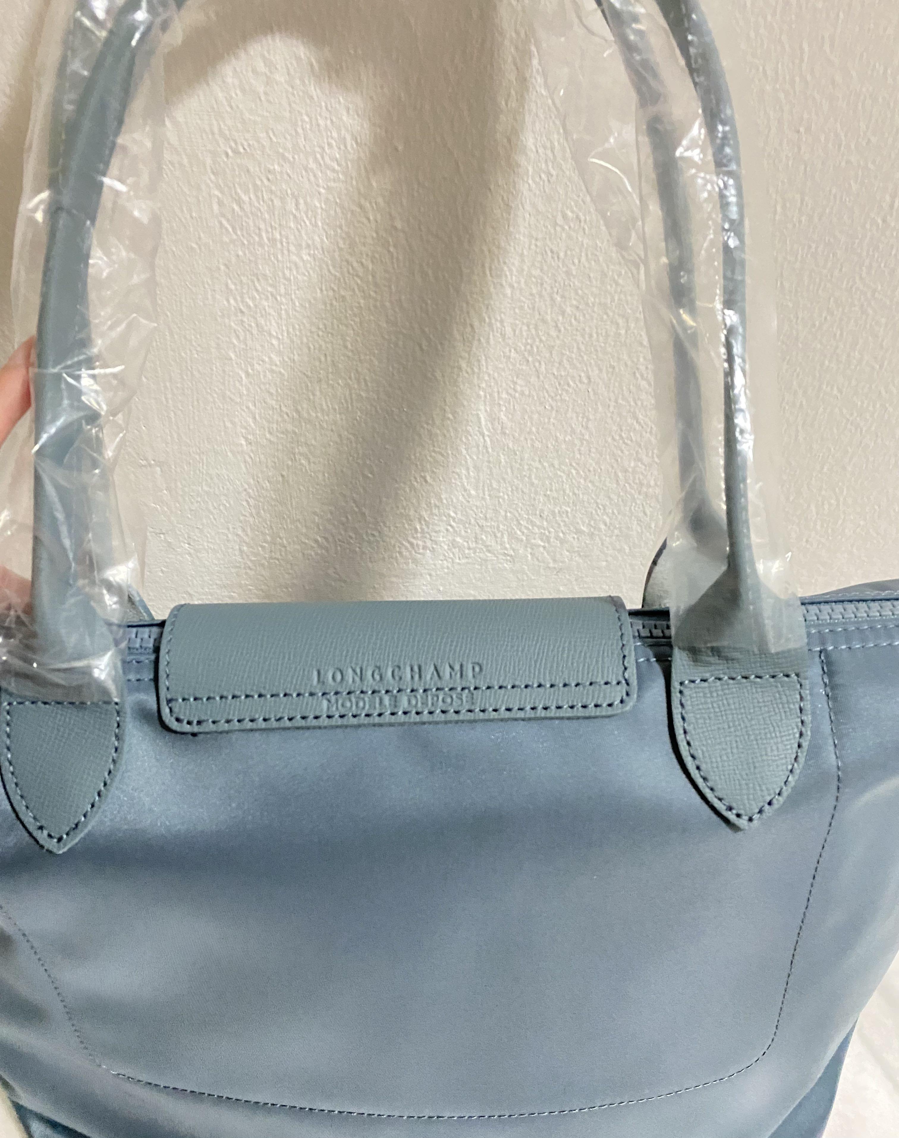 Longchamp - Le Pliage Neo Nordic color 💙 we love a soft pop of blue!