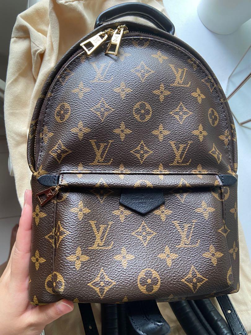 Lv backpack medium size discount