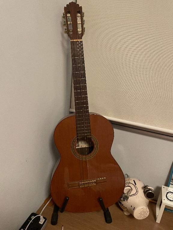 Manuel rodriguez store guitars c1