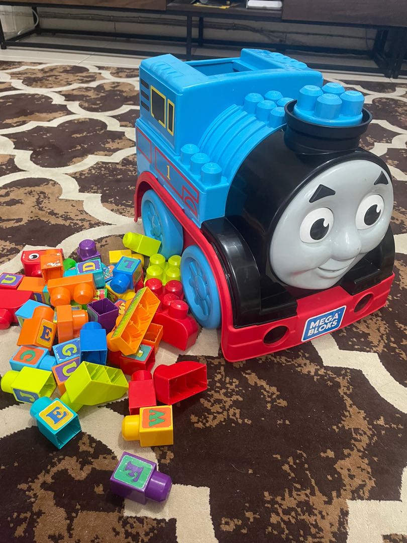 Thomas mega store block