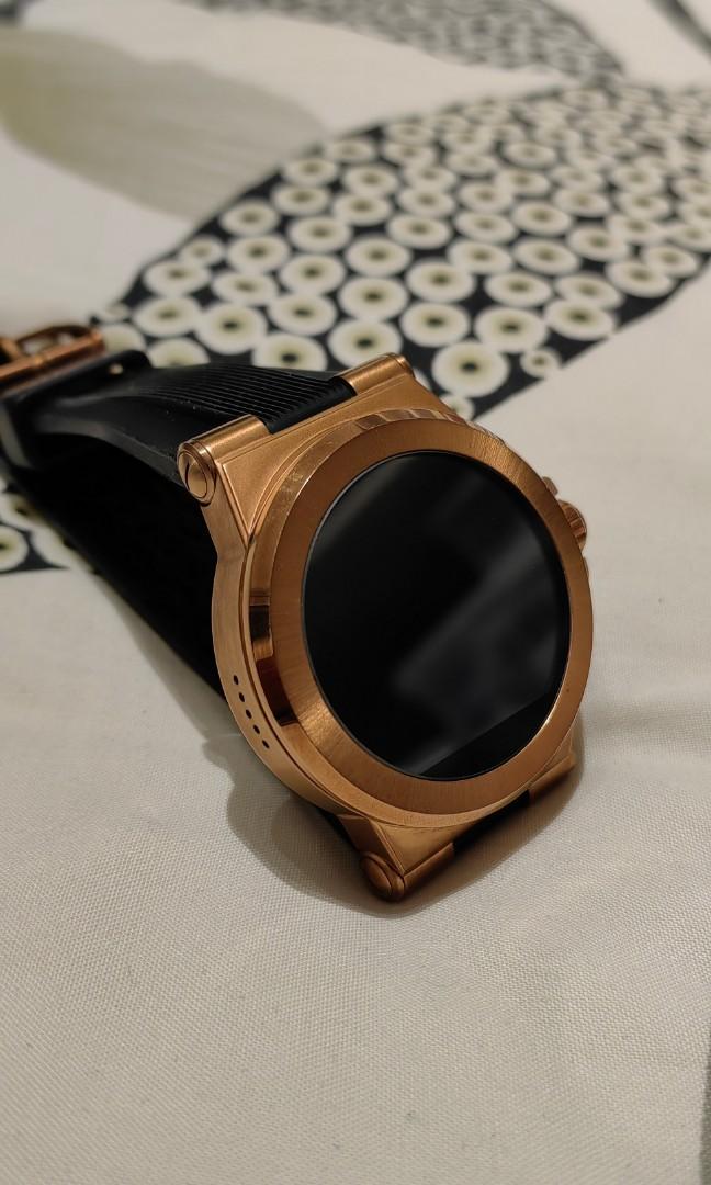 Michael Kors Dylan Smartwatch, Mobile Phones & Gadgets, Wearables & Smart  Watches on Carousell