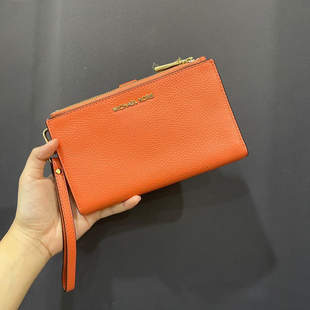 Michael kors online salmon purse