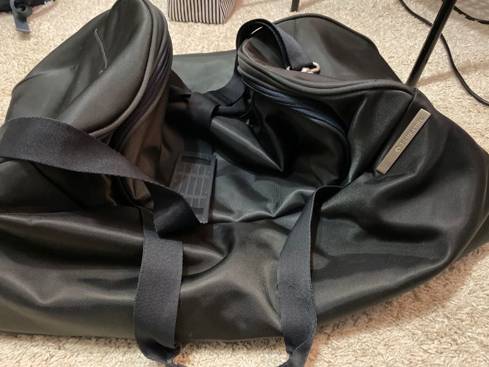 Samsonite Large duffle travel bag, Men's Fashion, Bags, Sling Bags on