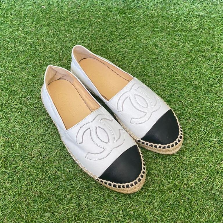 Sepatu Chanel Espadrilles Lambskin Beige Black Second