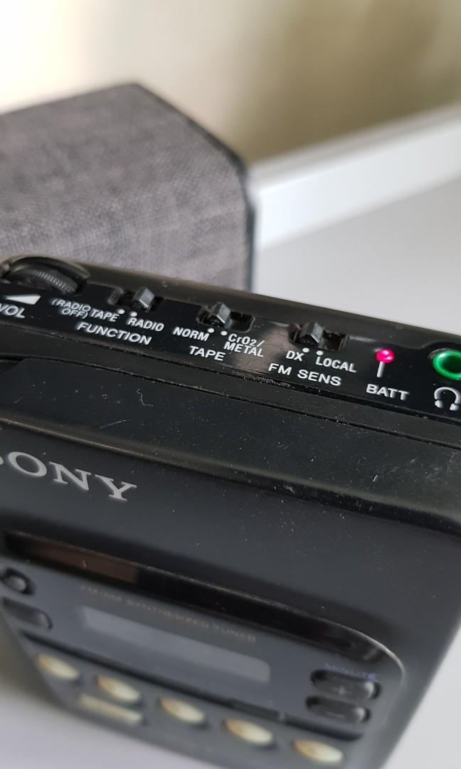 SONY WALKMAN WM-FX33 AM , Cassette - Testé ok. EUR 62,30 - FR