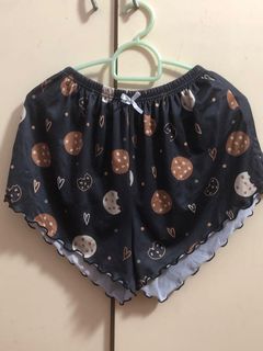 (Category: ) located in . Submitted by prelovedthrifterbun (Listing ID 1171566446, Image 1). Description: .